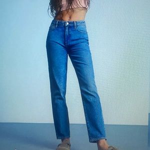 Medium Blue Pacsun Mom Jeans